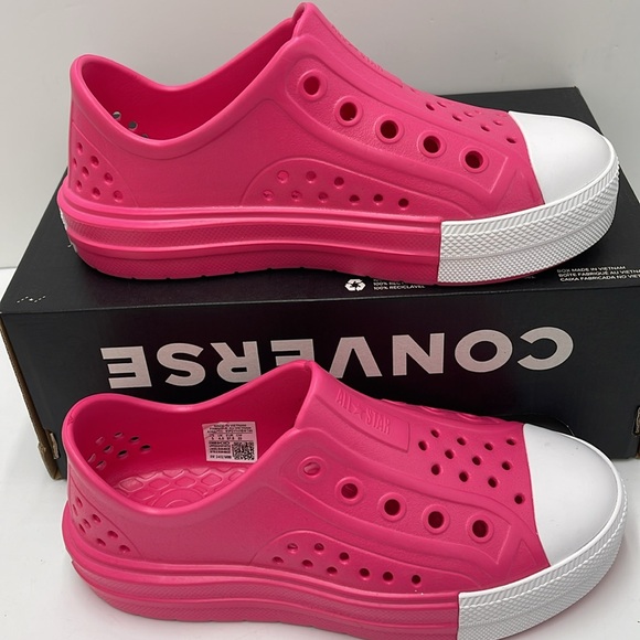 Converse WMNS CTAS PLAY LITE CX SLIP CHAOS FUCHSIA/CHAOS FUCHSIA Sneakers - Picture 2 of 16